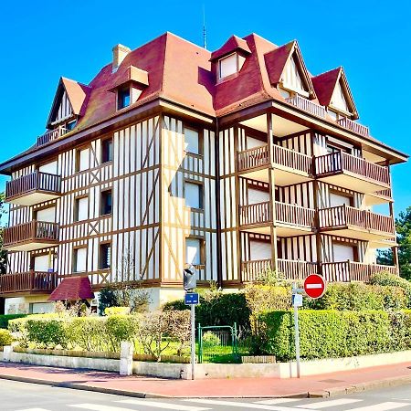Echappee Chic - Balcon - 150 M Casino Deauville & Plage Luaran gambar