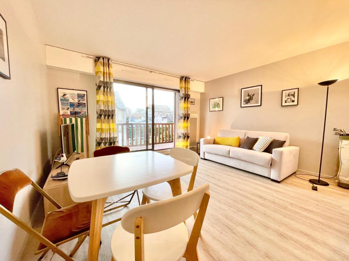 Echappee Chic - Balcon - 150 M Casino Deauville & Plage Luaran gambar